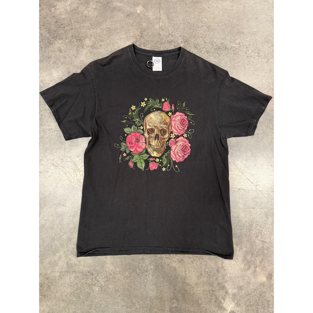 Delta Pro Weight Mens Skull and Roses Graphic T-Shirt Black Large Gothic Tee
